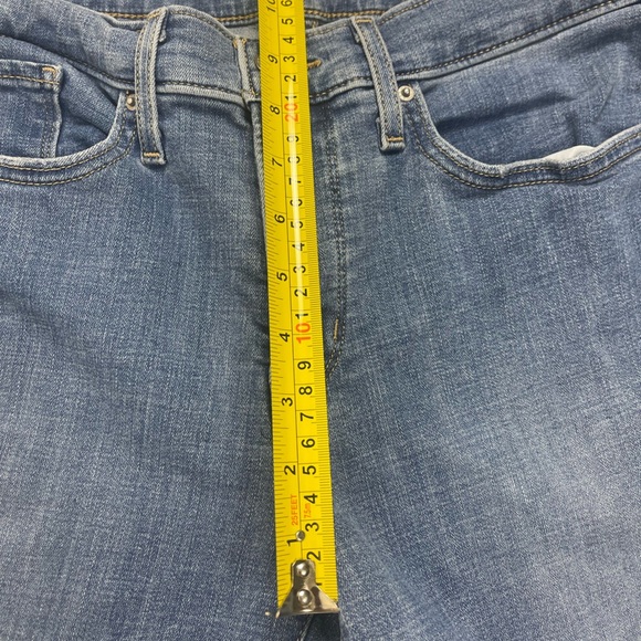 Abercrombie & Fitch The Mom High Rise Jeans - Blue Size 28 - Picture 6 of 11